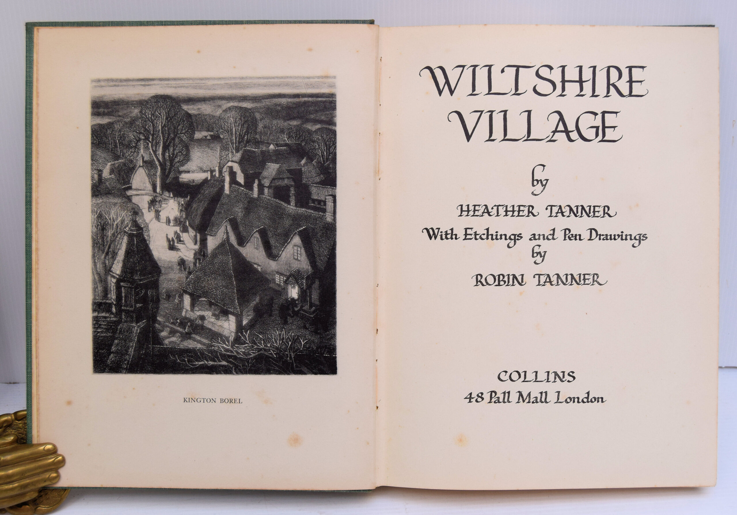 WILTSHIRE VILLAGE. - Image 2