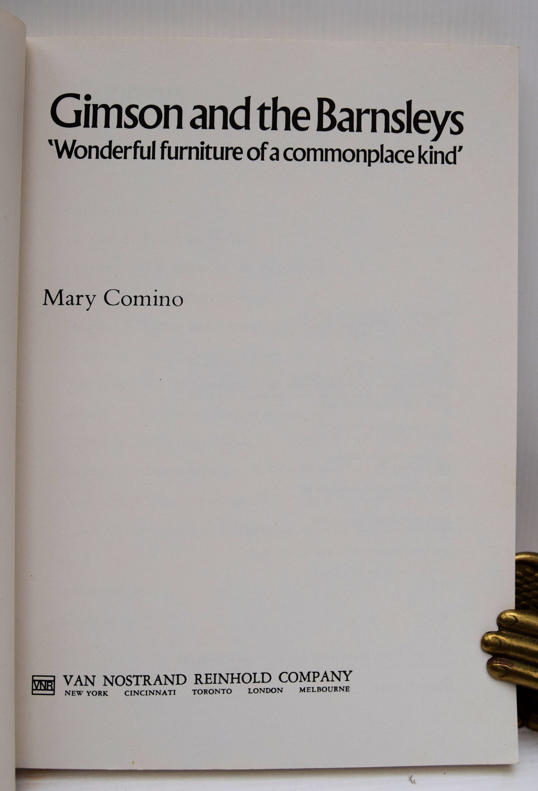 GIMSON AND THE BARNSLEYS 'WONDERFUL FURNITURE OF A COMMONPLACE KIND.' - Image 3