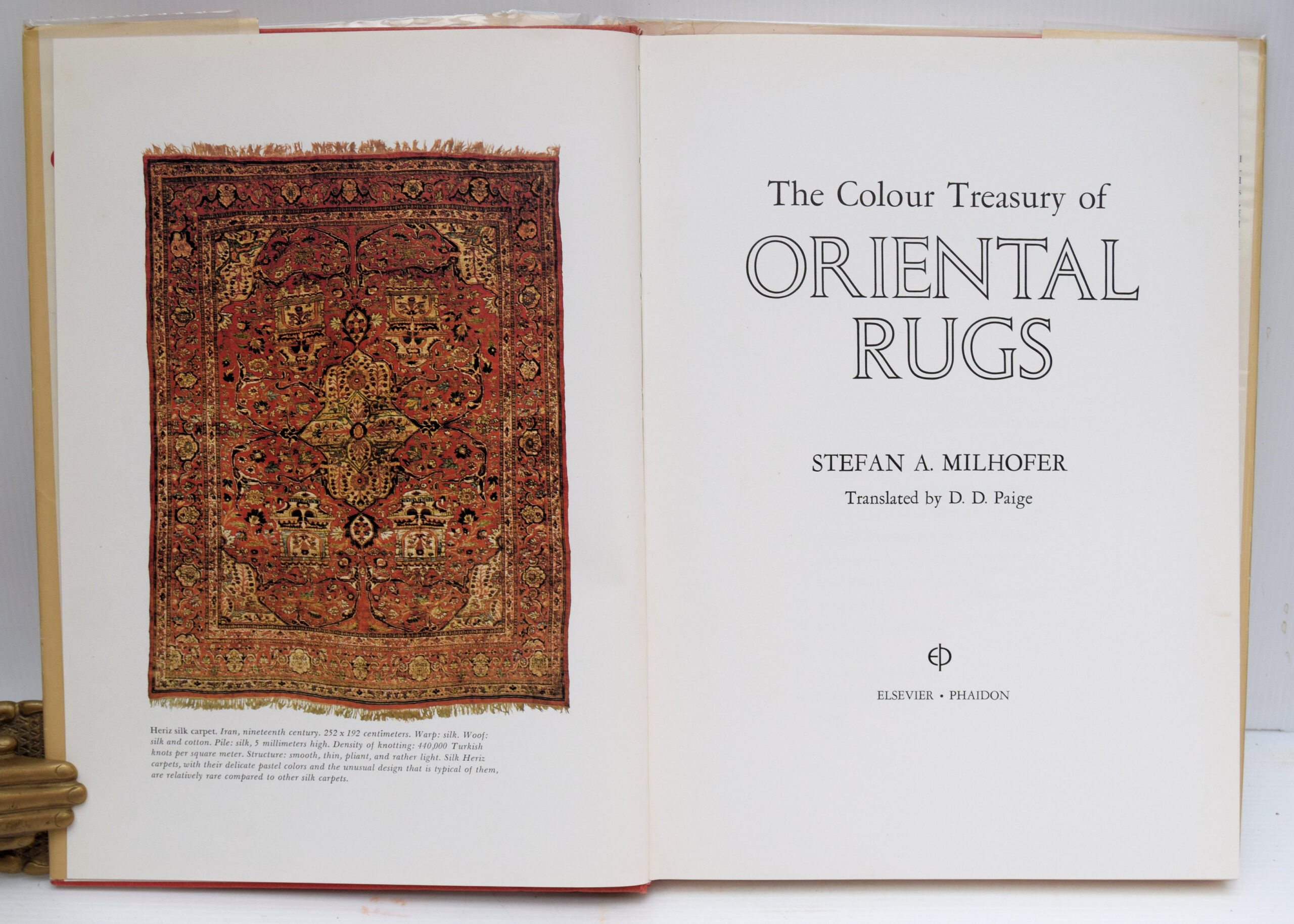 THE COLOUR TREASURY OF ORIENTAL RUGS. - Image 2