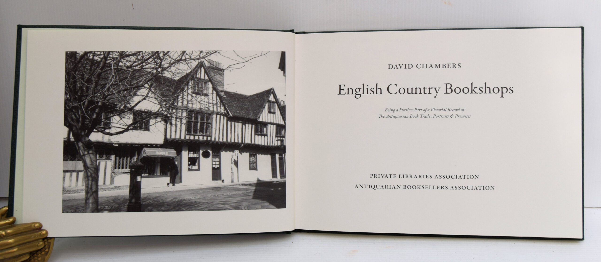 ENGLISH COUNTRY BOOKSHOPS. - Image 2