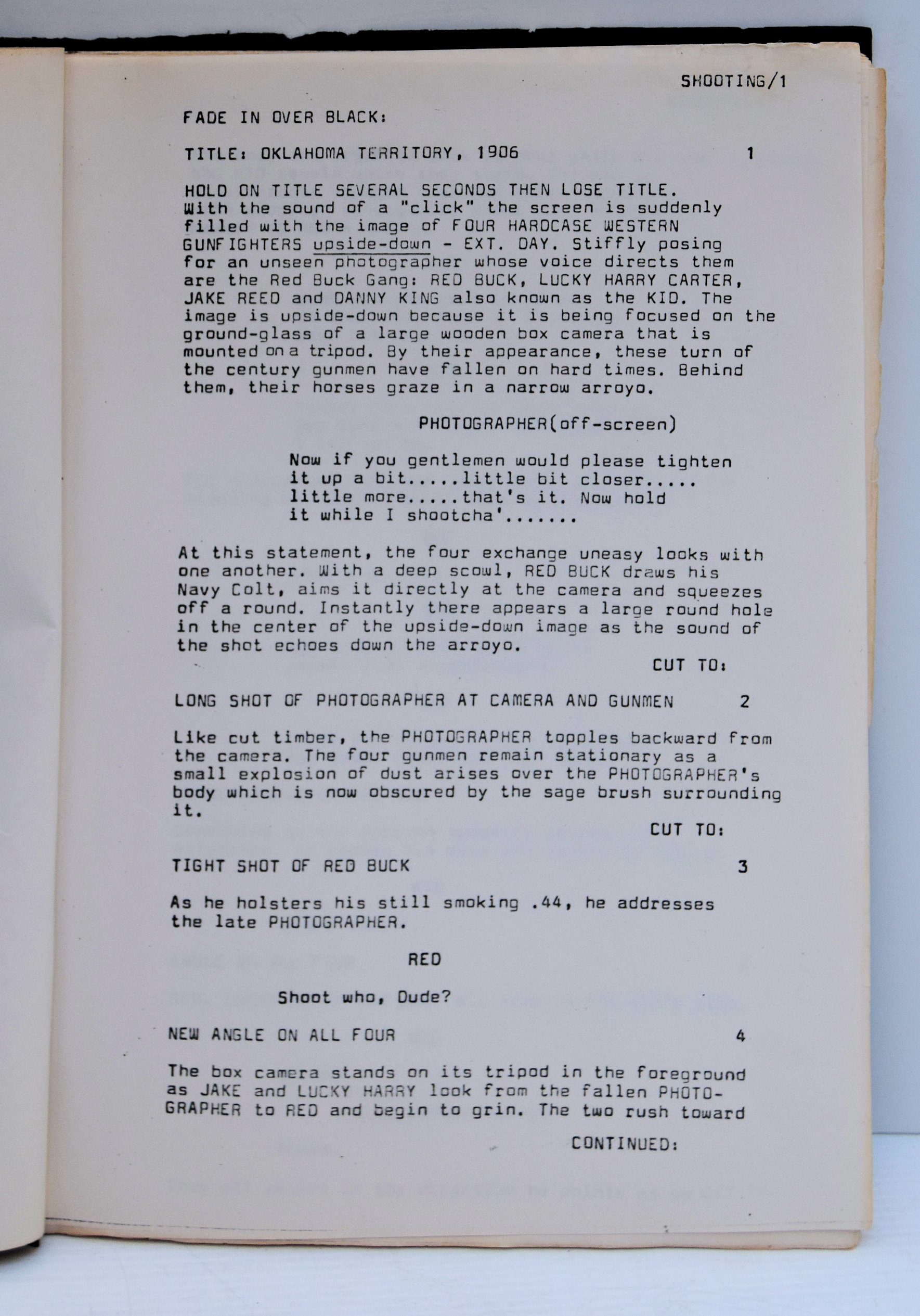 Film script SIMMONS, GARNER. SHOOTING. - Image 4